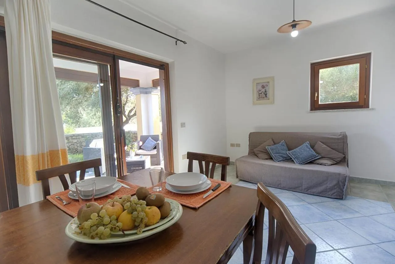 Residence Oasi E Oasi Blu 산테오도로