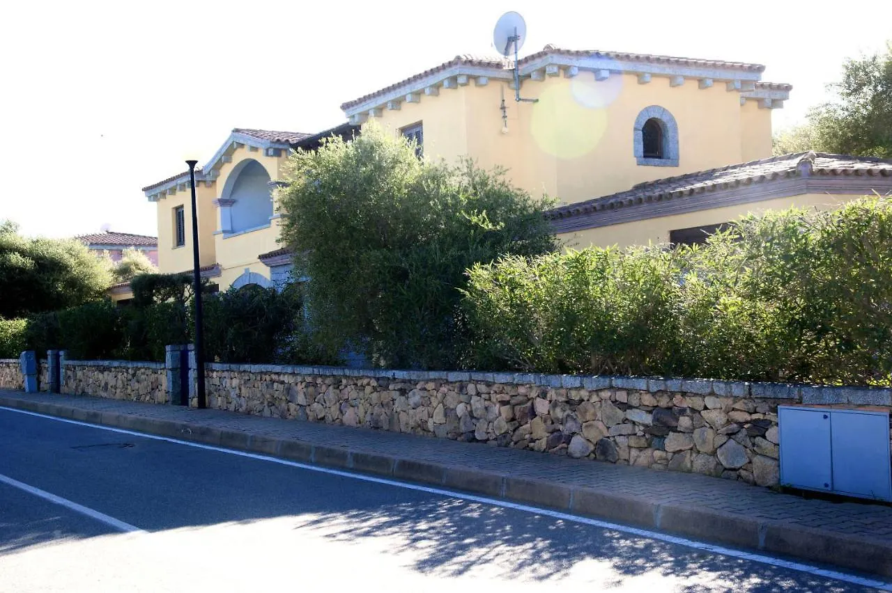 Residence Oasi E Oasi Blu Сан-Теодоро