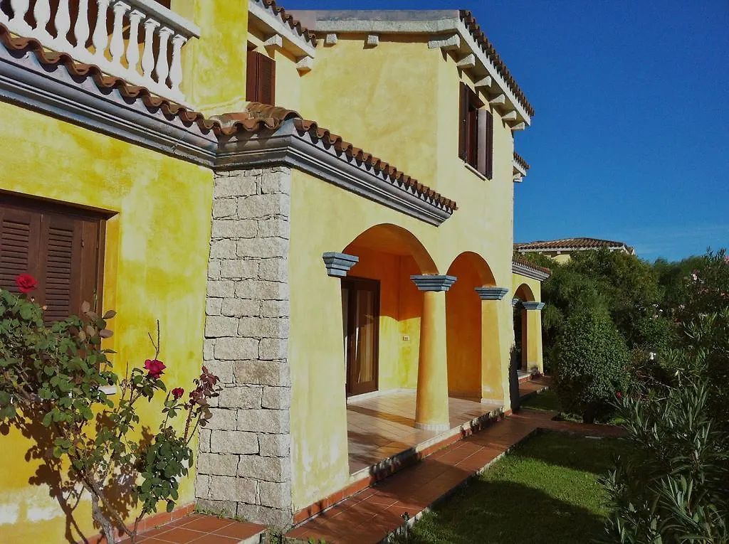 Апартаменты Residence Oasi E Oasi Blu Сан-Теодоро