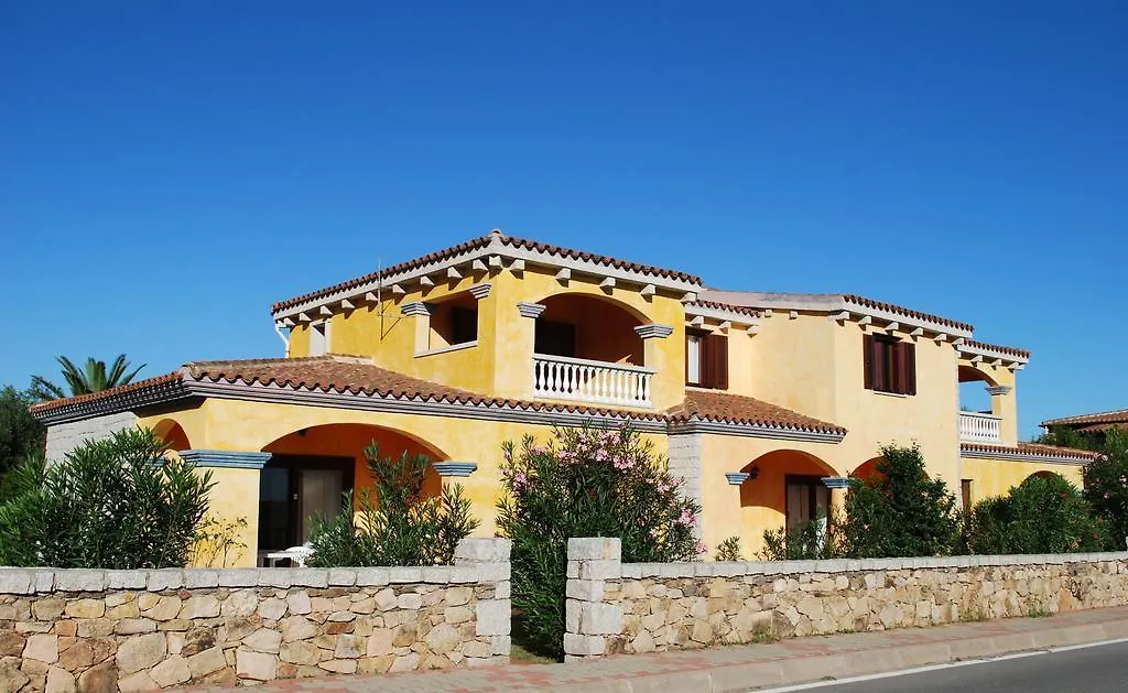 Residence Oasi E Oasi Blu Сан-Теодоро